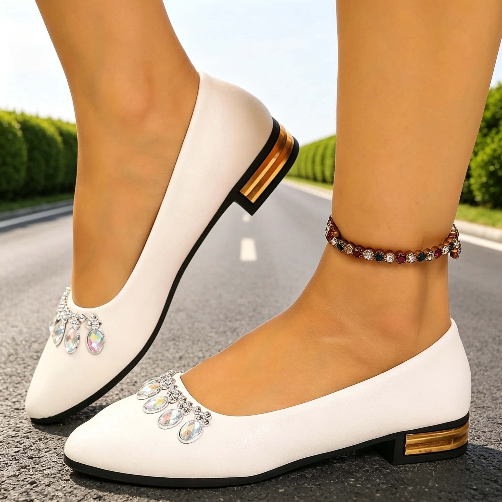 أحذية نسائية مسطحة ذات مقدمة م - مراجعة Outdoor Sports Shoes وسعره